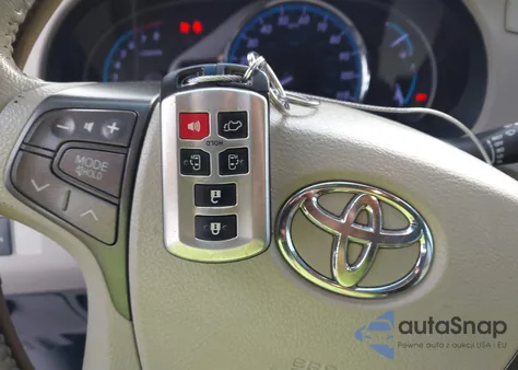 2012 Toyota Sienna Limited V6 7 Passenger z USA, uszkodzony, nr VIN 5TDYK3DC6CS235331